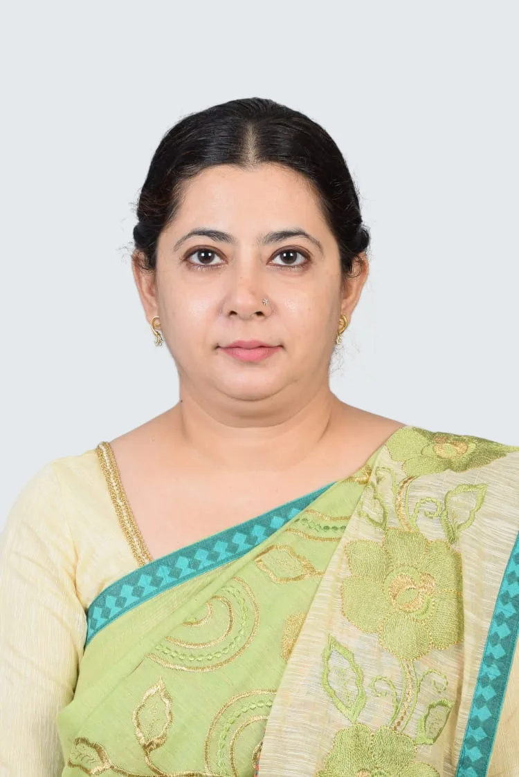 Rumina Yasmin – Executive Manager of Sree Vignesh Consultancy
